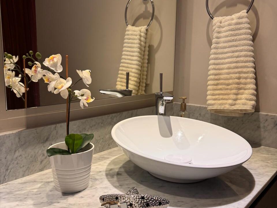 05b74418-a4c3-43dd-b436-6ad5be471dd2