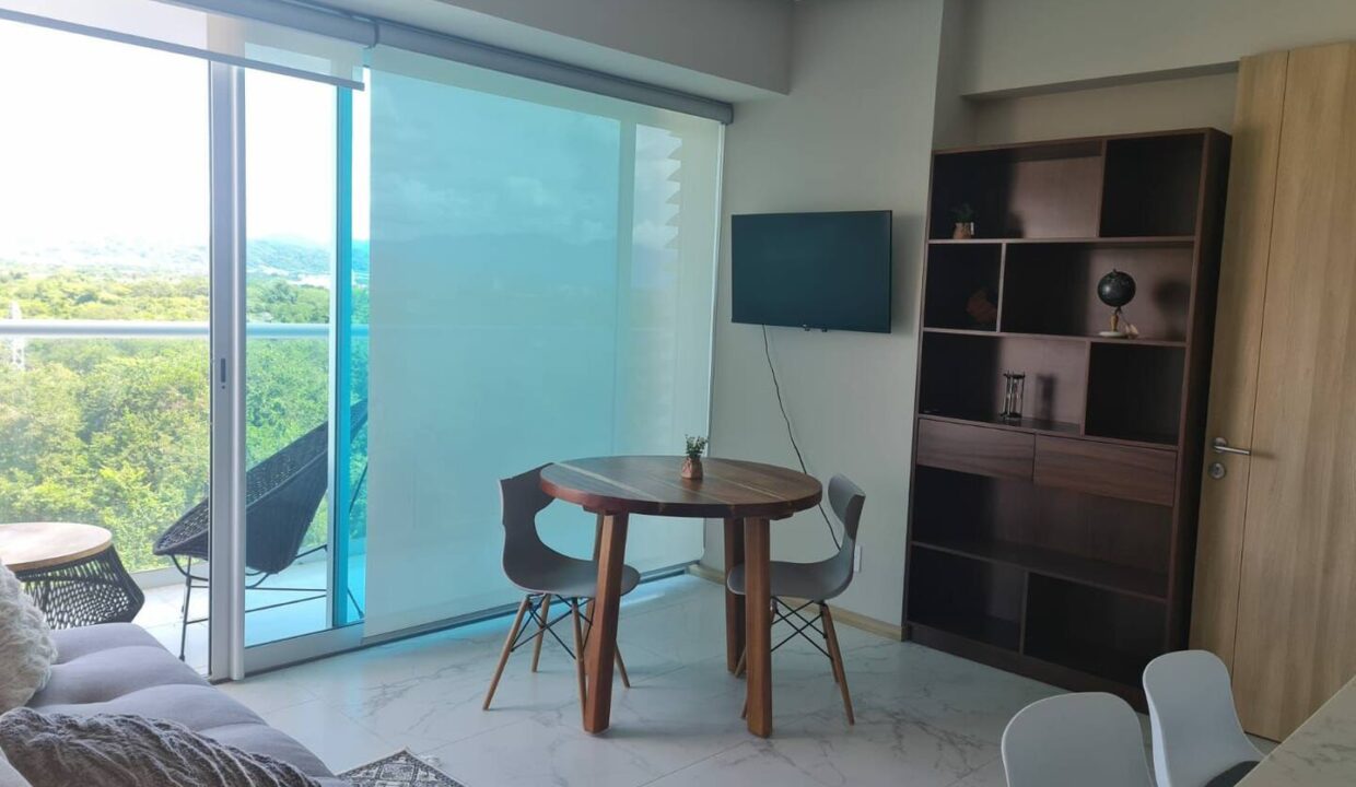 078d19ad-c010-4a59-85cd-9e7f514b50cf