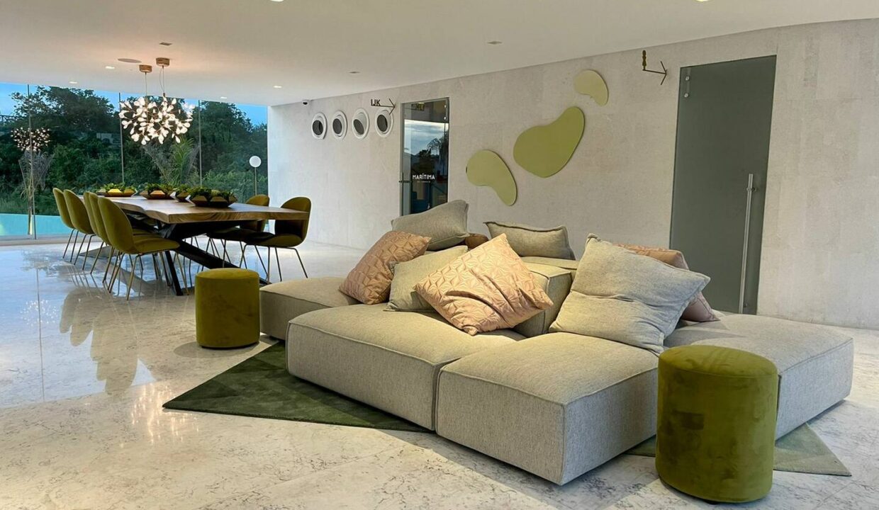 3a1dcee1-e3a2-48b8-a4f8-5a03ae8446af