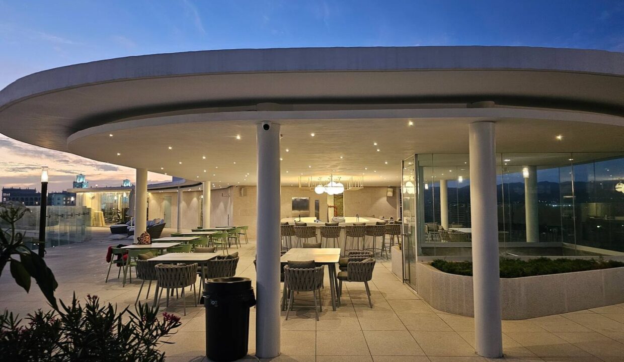 7a8eefc5-7308-41a1-99f5-7a472383b0f3