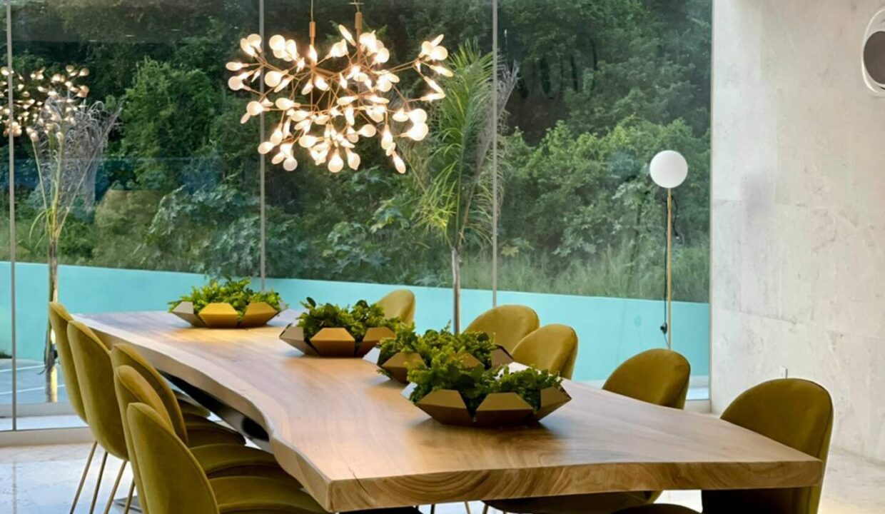 aae15038-62dc-4974-802e-919af50bf7e4